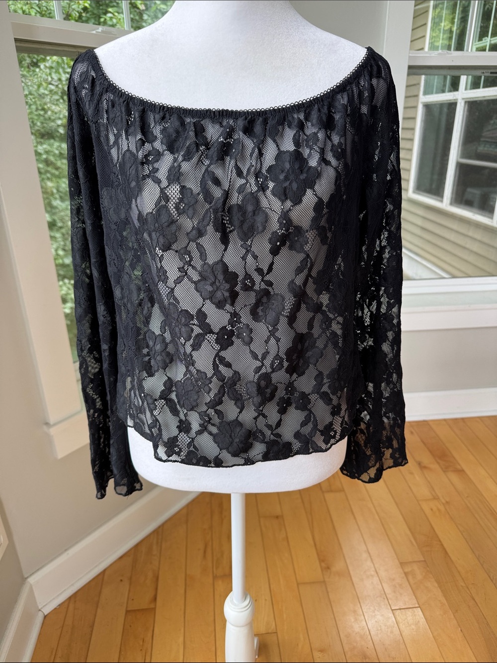 Vintage Black Floral Lace Off-Shoulder Flare Sleeve Blouse Fits Small to Medium